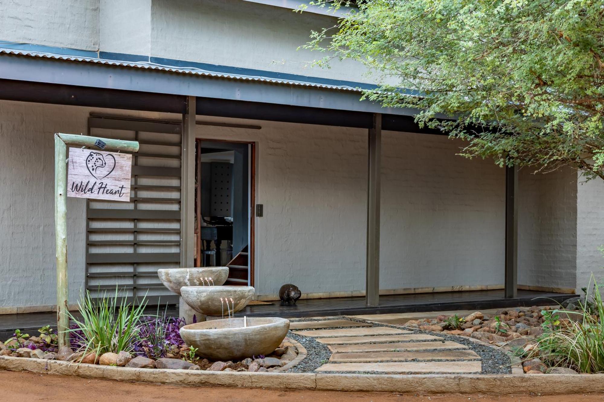 Wildheart Safari - Main Apartment Hoedspruit Exterior foto